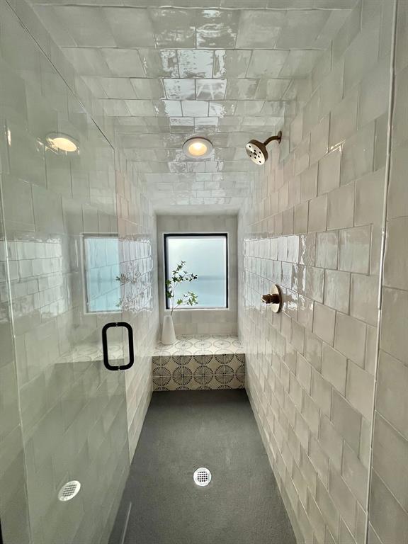 Building Photo - 1901 Hamilton Ave