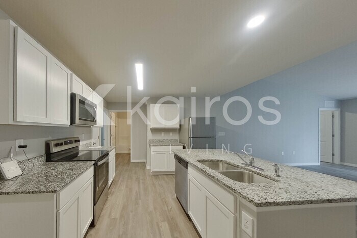 Building Photo - 9135 Aegean Cir