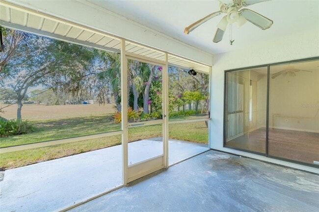 Building Photo - 24 Buck Cir