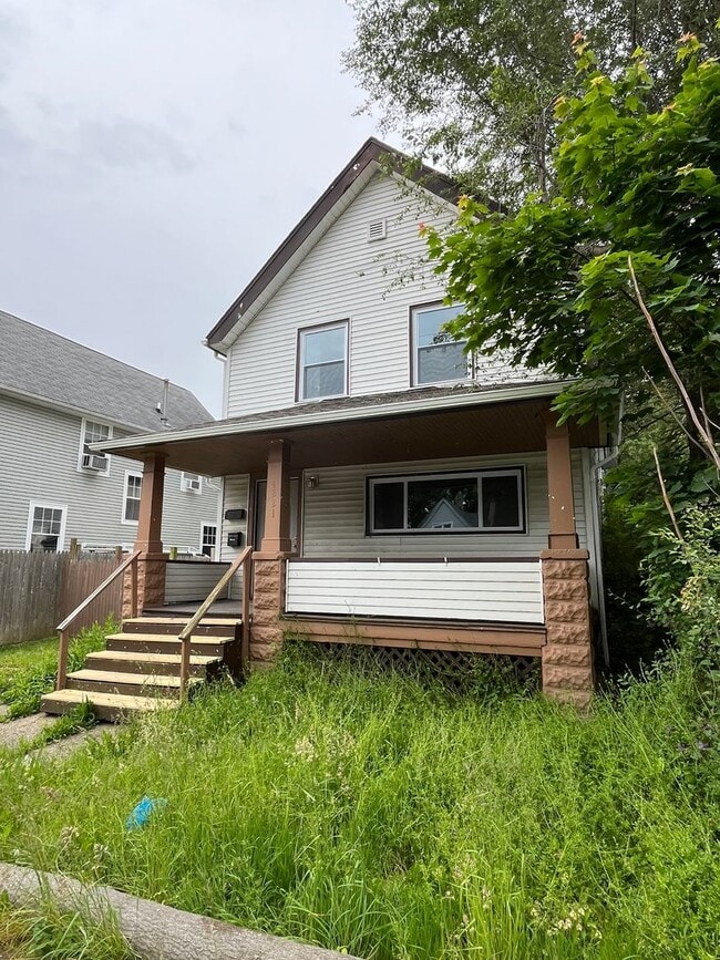 Building Photo - 4221 Newark Ave