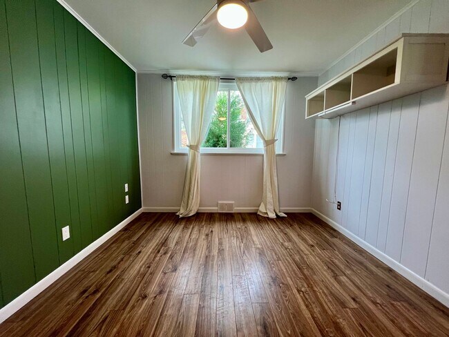 Building Photo - Stunning Single Family Home in King of Pru...