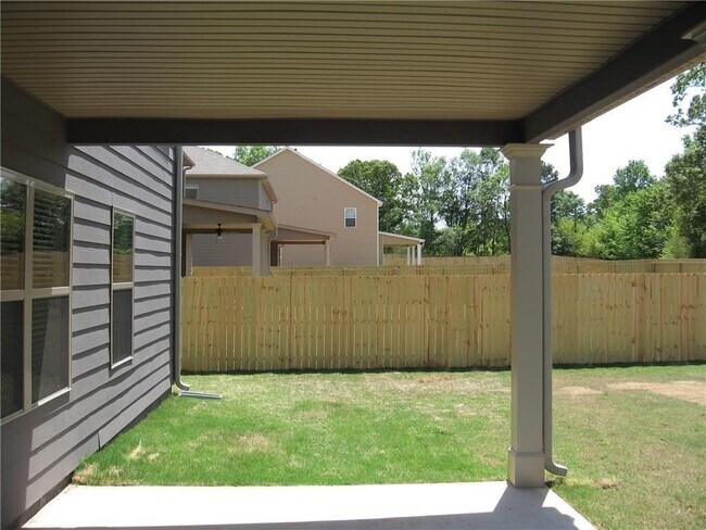 Building Photo - 5685 Banner Blvd
