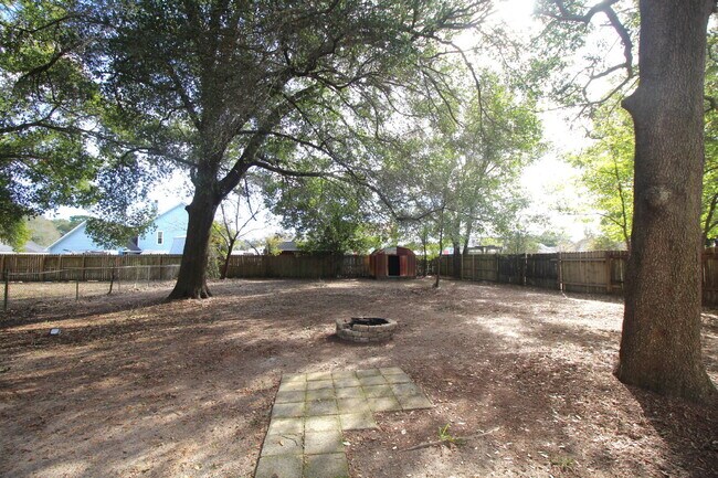 Building Photo - Option 2 (Lifestyle-Focused): Spacious & Stylish 3BR/2BA Home in Avondale Near NAS Pensacola | Va...