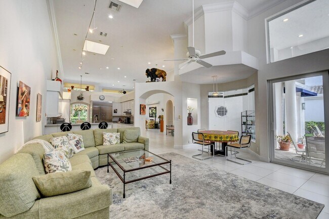 Building Photo - 2624 NW 63rd St