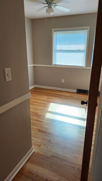 Bedroom #3 - 3456 Flamingo Ave SW