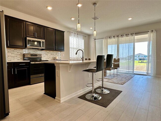 Building Photo - 2612 Magnolia Ave