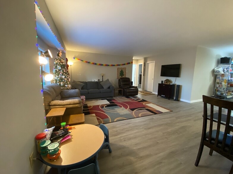 Living Room - 8000 E 10th Ave