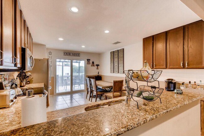 Building Photo - 11221 Autumn Ash Dr