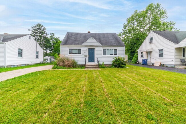 Primary Photo - Charming Cape Cod Home in North Linden — 3...