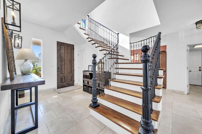 Building Photo - 1393 Sunset Beach Dr