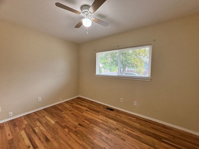 Building Photo - 5109 SE 84th Ave