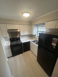 Building Photo - 716 Verdant Dr