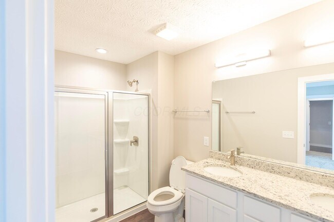 Building Photo - 297 Lenell Lp