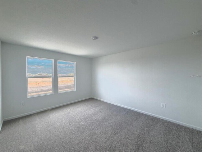 Building Photo - 2142 Chris Dr