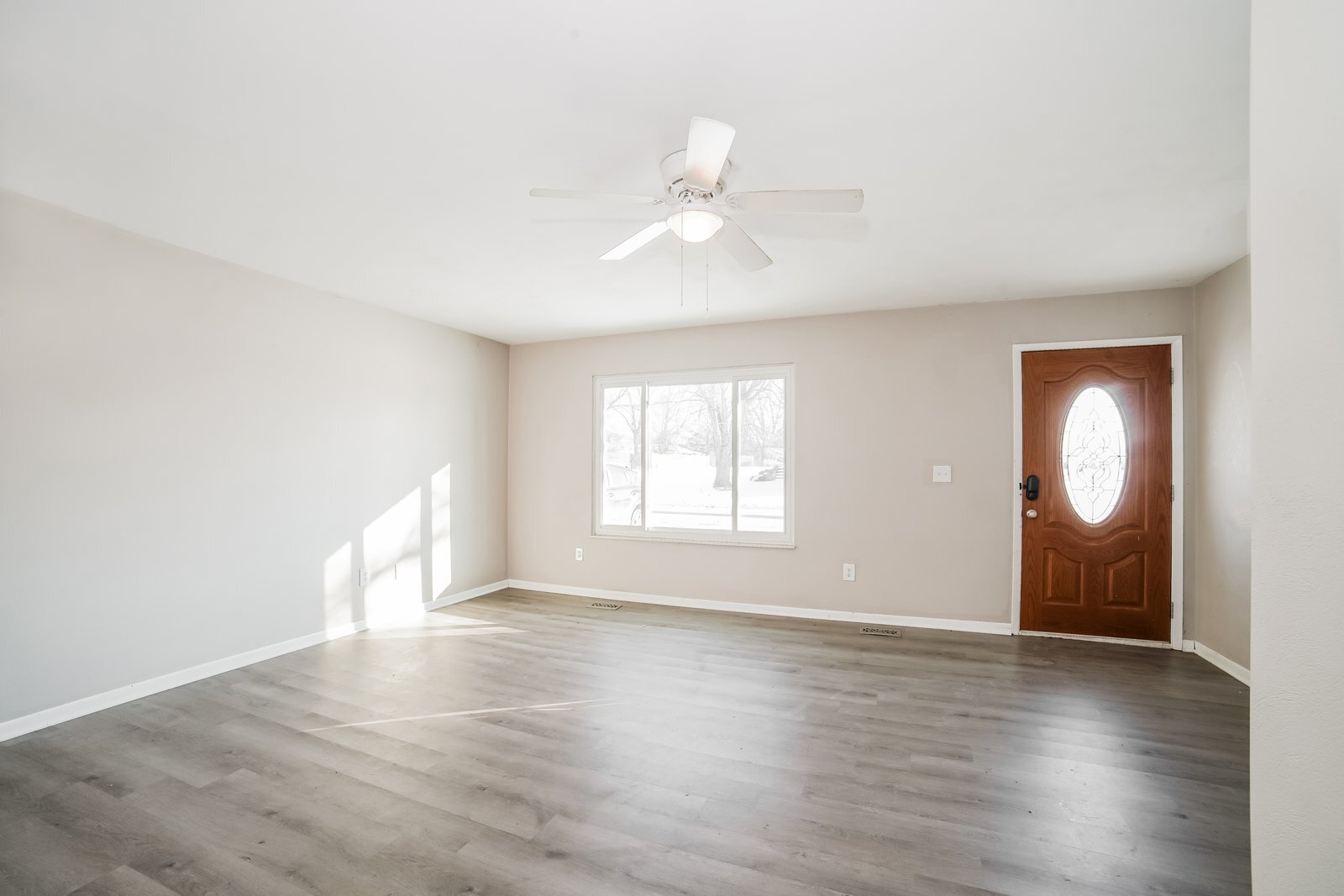 Building Photo - 3703 N Molleck Dr