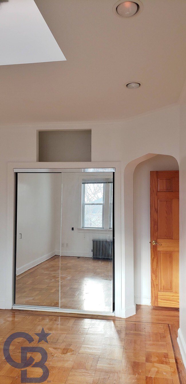Building Photo - 92 Bay Ridge Ave
