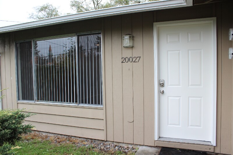 Building Photo - 20027 24th Ave NE