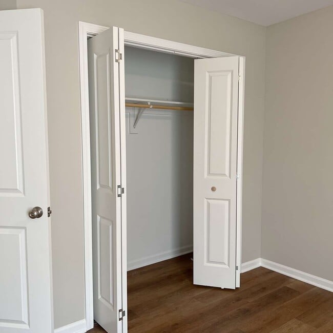 Building Photo - 134 SW 145th Rd