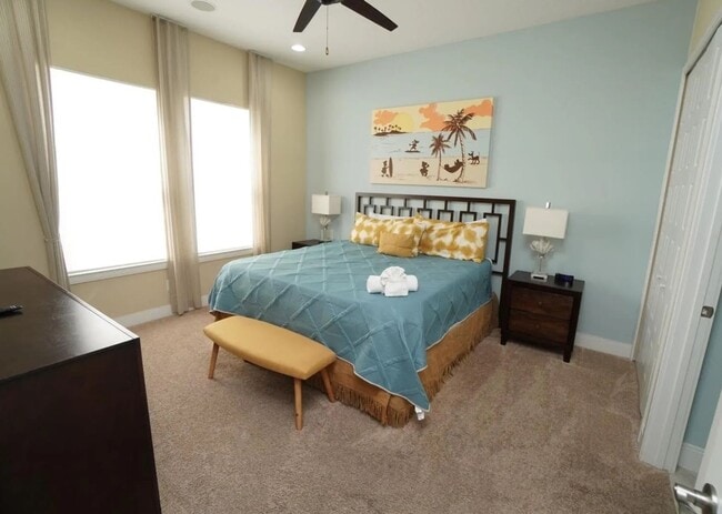 Building Photo - 510 Captiva Dr
