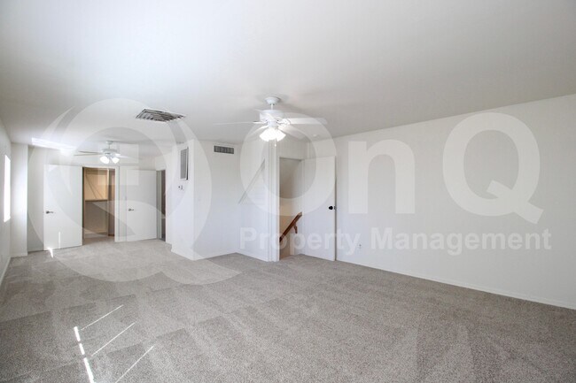 Building Photo - 1623 E Palmcroft Dr
