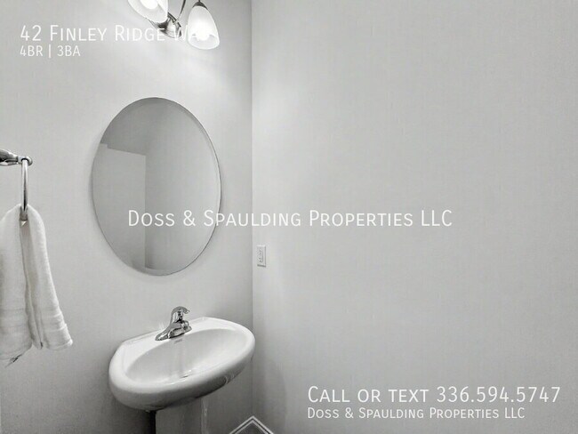Building Photo - 42 Finley Ridge Way