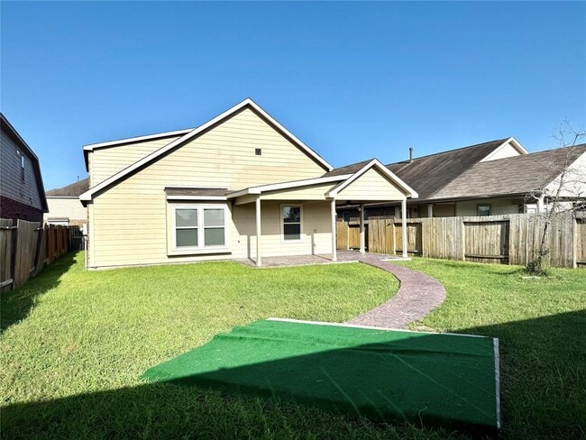 Building Photo - 7403 Cypress Pin Oak Dr