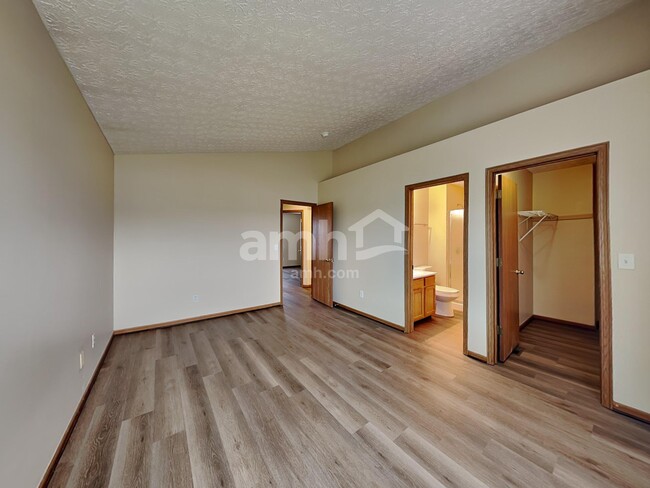 Building Photo - 7172 Haswell Dr