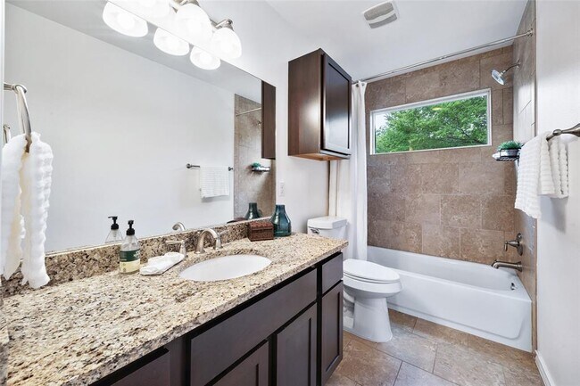 Building Photo - 3407 Banton Rd