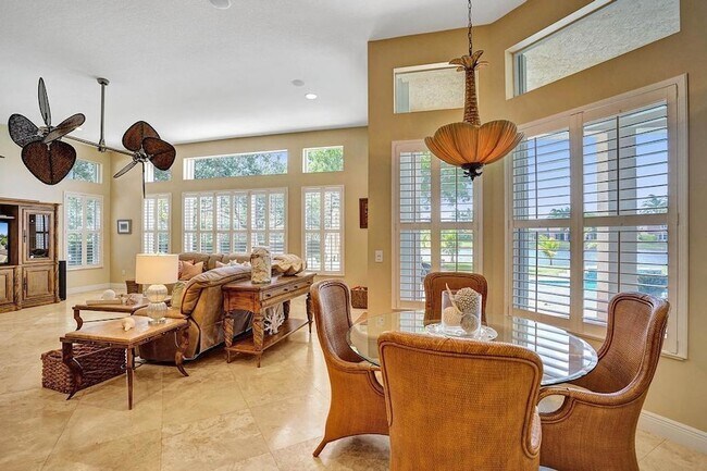 Building Photo - 14985 SW 38th St