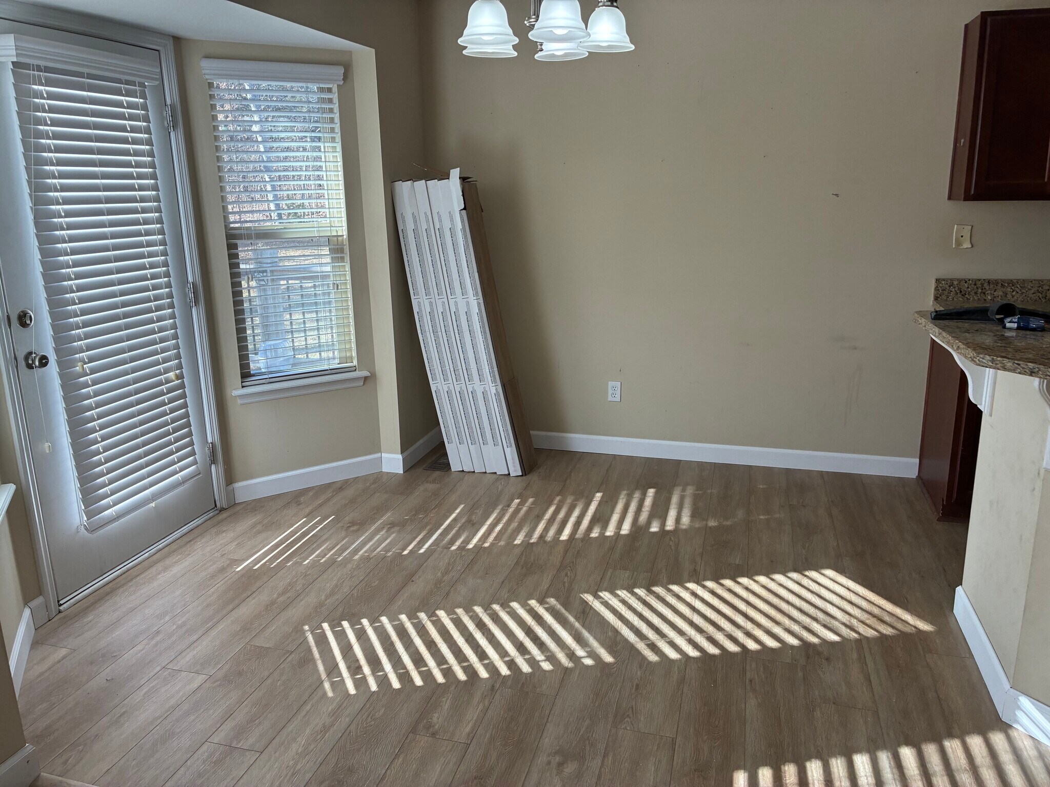 Building Photo - 1120 Marathon Dr