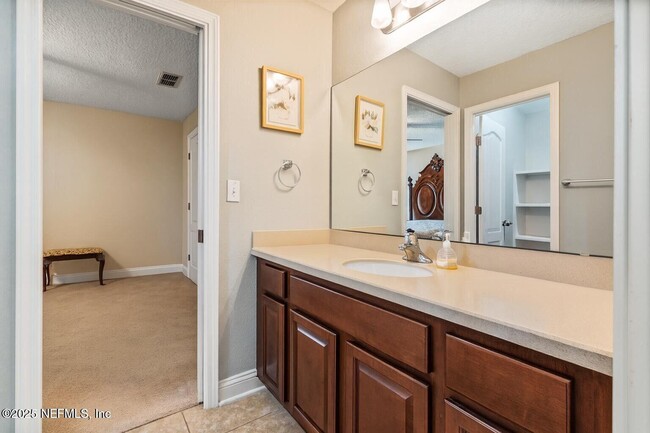 Building Photo - 11725 Paddock Gates Dr