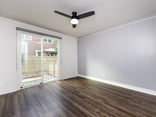 Building Photo - 1207 E 36th St