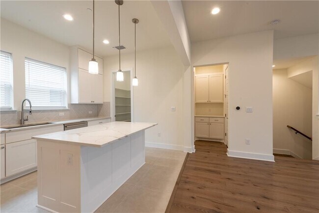Building Photo - 4517 Unity Cir