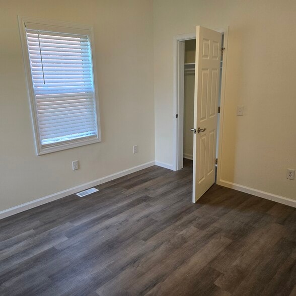 Building Photo - 1119 Euclid Pl