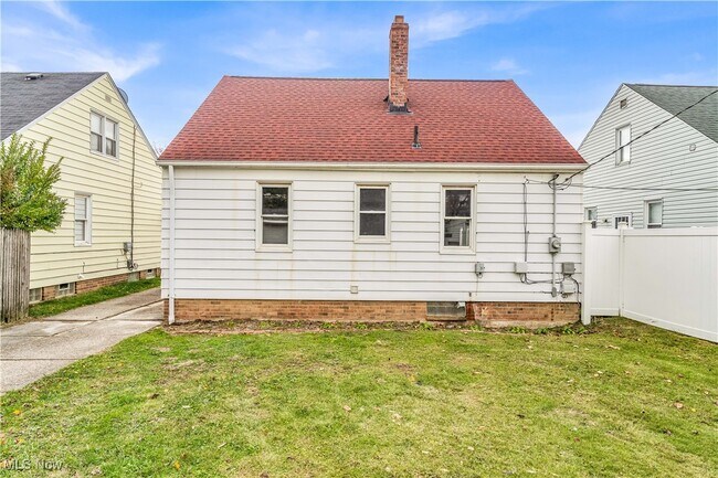 Building Photo - 5053 Philip Ave