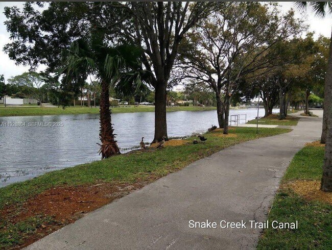 Building Photo - 1200 NE Miami Gardens Dr