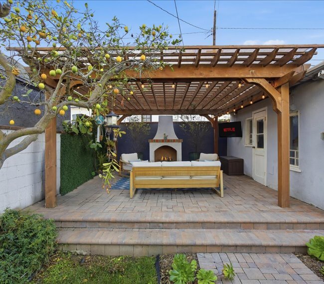 Building Photo - 1905 S Walker Ave