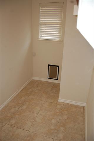 Building Photo - 1513 Tanglewood Dr