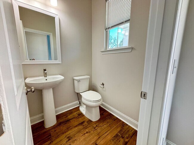 Building Photo - Available now. Beautiful 3 BR/2.5 BA New C...