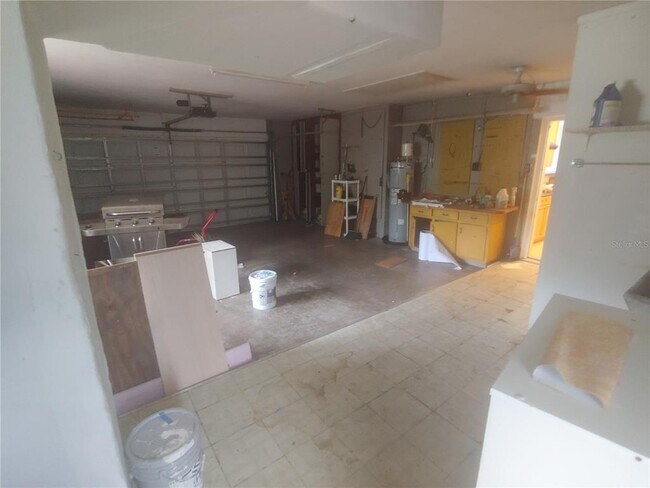 Building Photo - 2446 Fairway Ave S