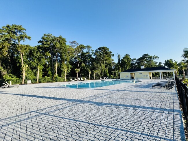 Building Photo - 405 Myrtle Mdws Dr