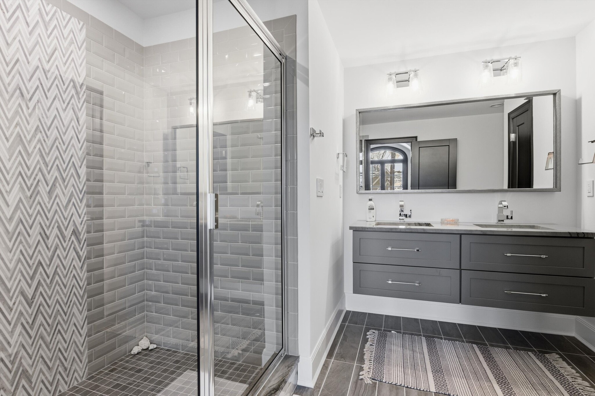 Building Photo - 15 Joshua Rd