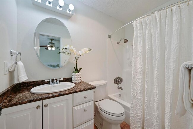 Building Photo - 2406 Burly Oak Dr