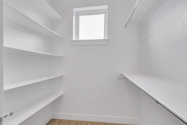 Building Photo - 4394 W 29th Ave