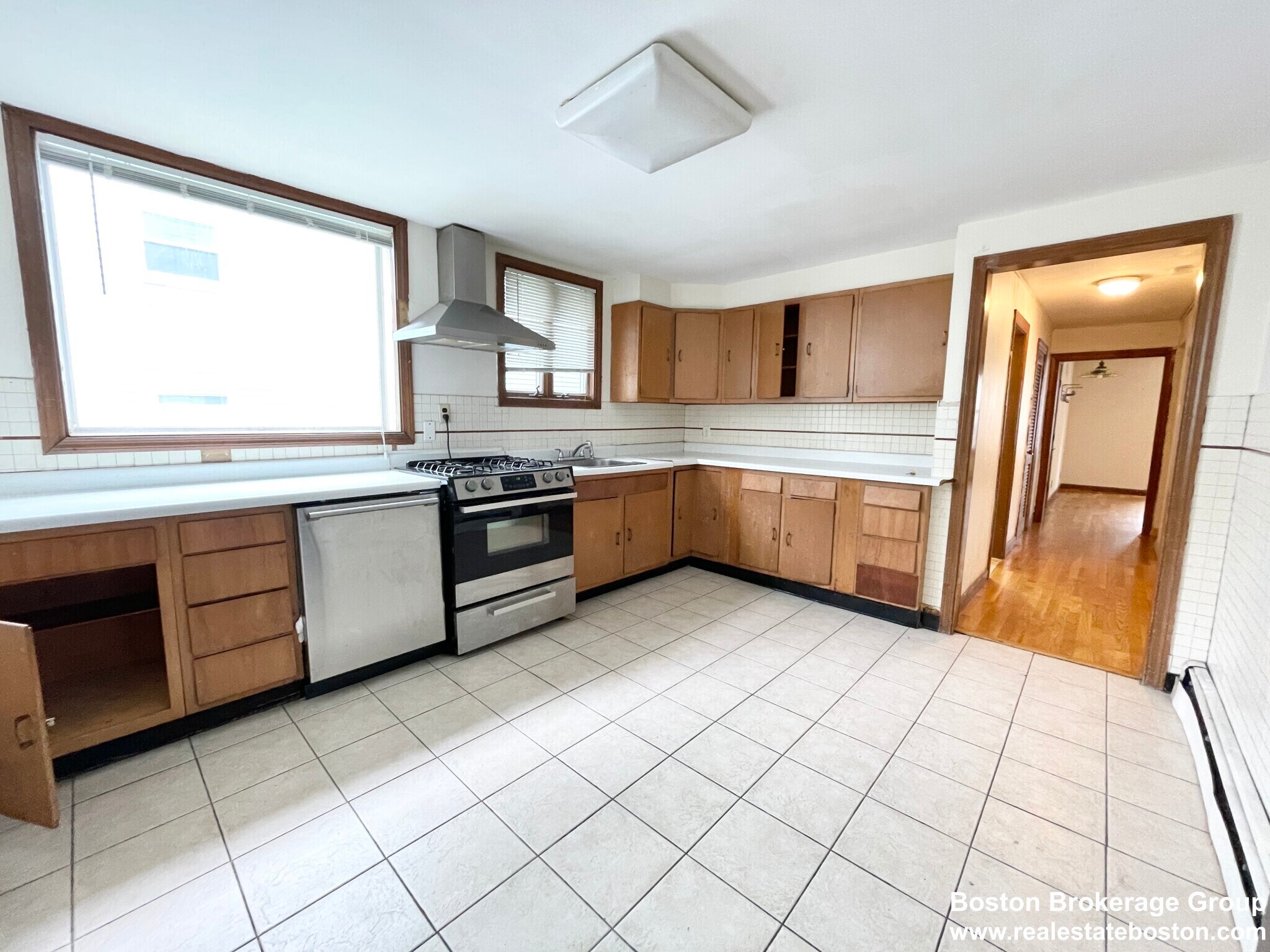 Building Photo - 5 Oswald St