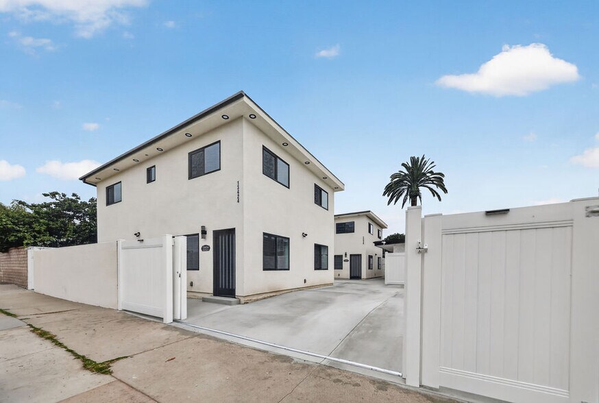 Building Photo - 9614 Bartee Ave