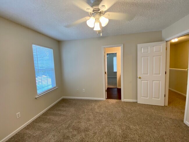 Bedroom - 105 Marshview Dr