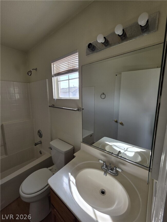 Building Photo - 2506 Lady Elizabeth Ct