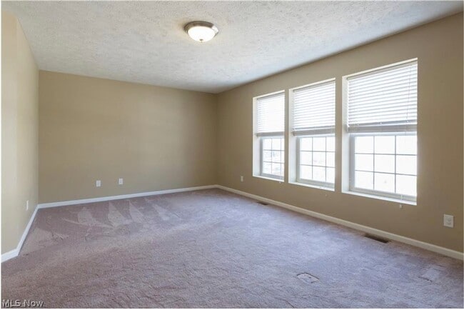 Building Photo - 442 Turner Dr