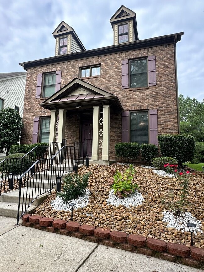 Building Photo - Gorgeous Home for Rent in Sought-after Suw...
